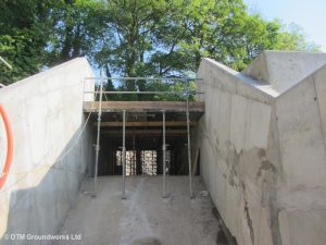 Hydro power in-situ reinforced concrete wall construction - DTM Groundworks Ltd